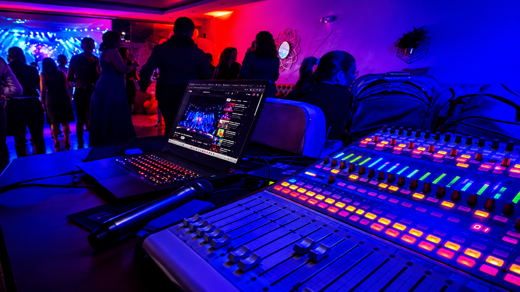 Alquiler de equipos de sonido profesional para eventos en Lima